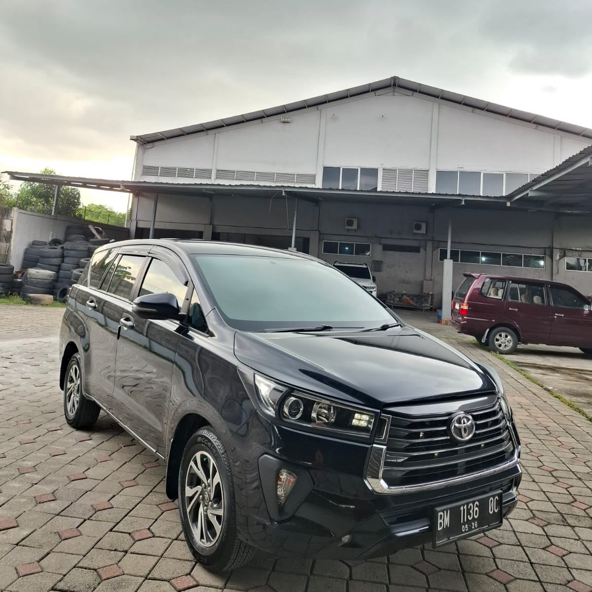 INNOVA 2.4 V DIESEL MANUAL 