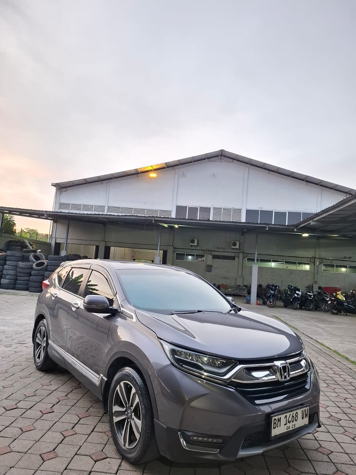 CRV PRESTIGE 1.5 TURBO A/T KM 97RB 